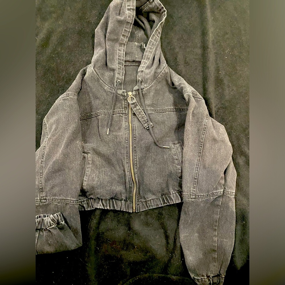 Black vintage jean jacket